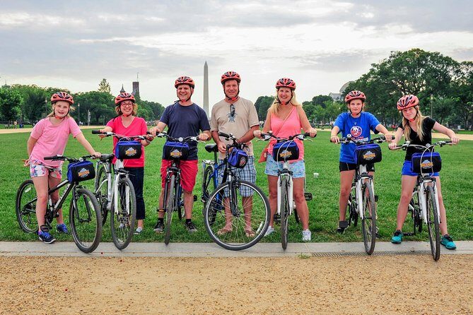 Private Washington DC Monuments Day or Night Bike Tour - Introduction: Why Choose a Bike Tour in DC?