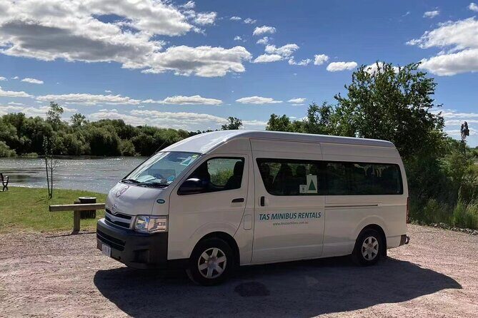 Private West Tamar Wine Tour Book at least 3 days in advance - Key Points