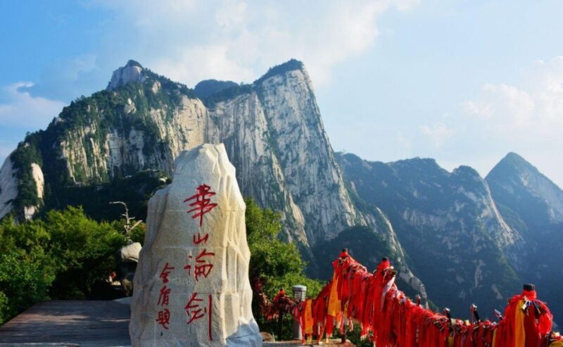 Private Xian Mt. Huashan Adventure Tour: Explore in Your Own - An In-Depth Look at the Mount Huashan Private Tour