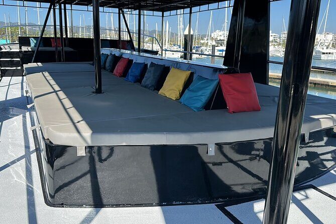 Private Yacht Charter ChicaFUN 2 Waterslides All Inclusive - The Cost and Its Value