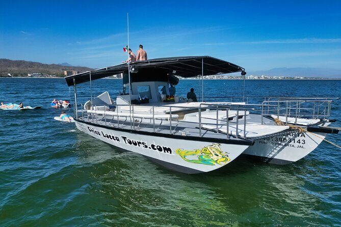 Private Yacht Charter ChicaFUN 4 All Inclusive - What Makes This Experience Stand Out?