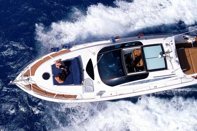 Private Yacht Charter - Key Points