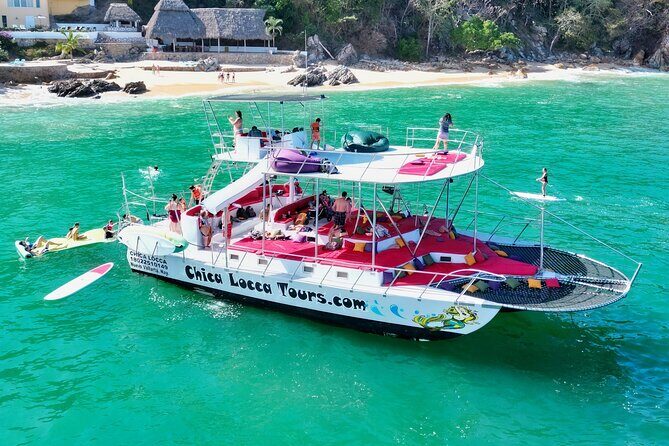 Private Yacht Charter on ChicaFun 1 Waterslides all inclusive - Who Should Book This Tour?