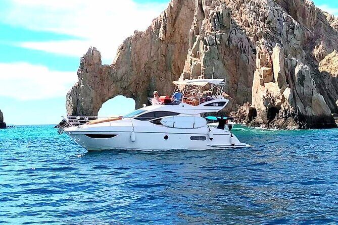 Private Yacht Cruise 3 Hours ALL INCLUSIVE price is DEPOSIT only - An In-Depth Look at the Cabo Yacht Experience