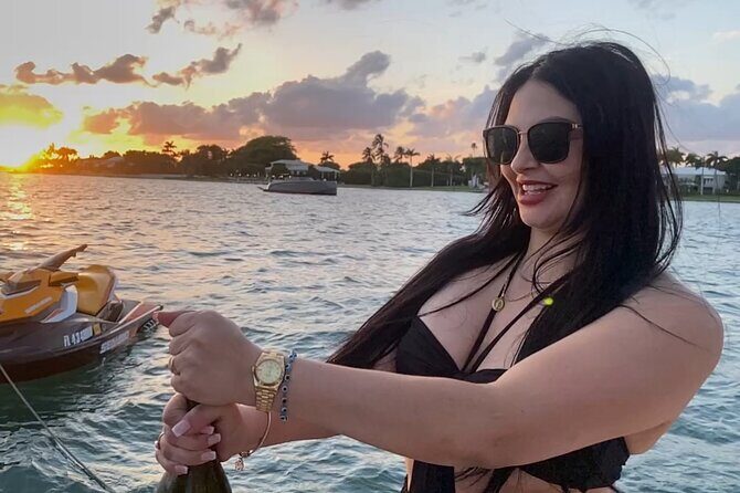 Private Yacht Cruise in Miami Beach - FAQ