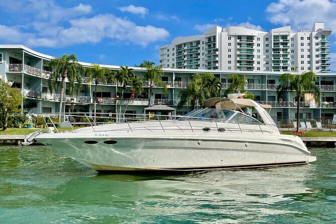 Private Yacht Rental Miami, Customizable Tours, Dolphin Watching - FAQ
