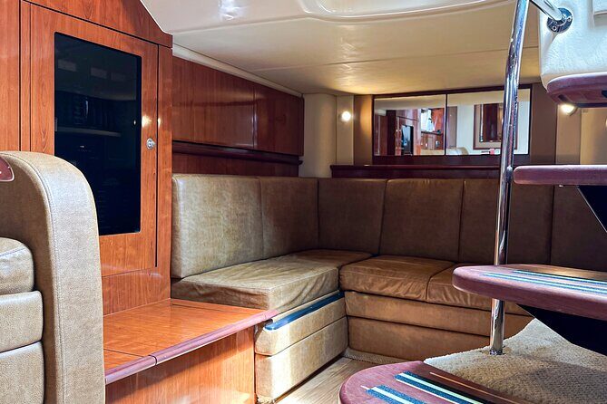 Private Yacht Sea Ray all-inclusive charter in Cabo - Practical Tips for Your Yacht Day