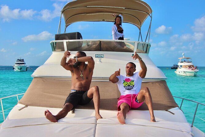 Private Yacht SeaRay 46ft Cancun 25P17 - Practical Tips and Considerations