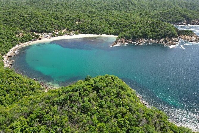 Private Yacht Tour of the Bays of Huatulco - The Sum Up