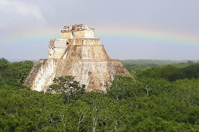 Private Yucatan Highlights Tour - The Guide Experience: Knowledgeable and Friendly