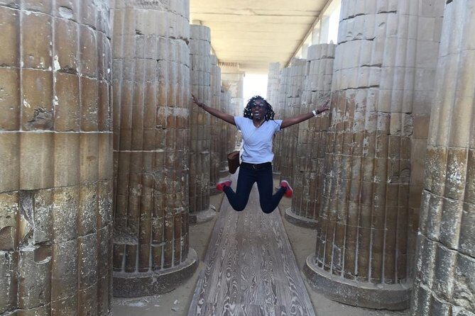 Privet Tour to Pyramids of Giza, Sphinx & Memphis and Saqqara - Seamless Transfers and Personalized Service