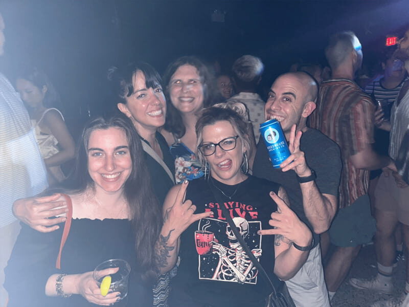 Pub Crawl Toronto - The Experience and Atmosphere