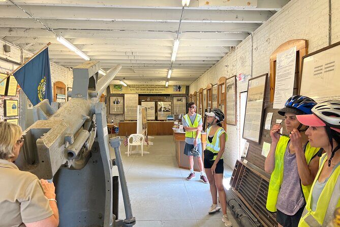 Public| Small Group | Islands & Harbor Sightseeing Tour | 2-2.5hr - The Sum Up