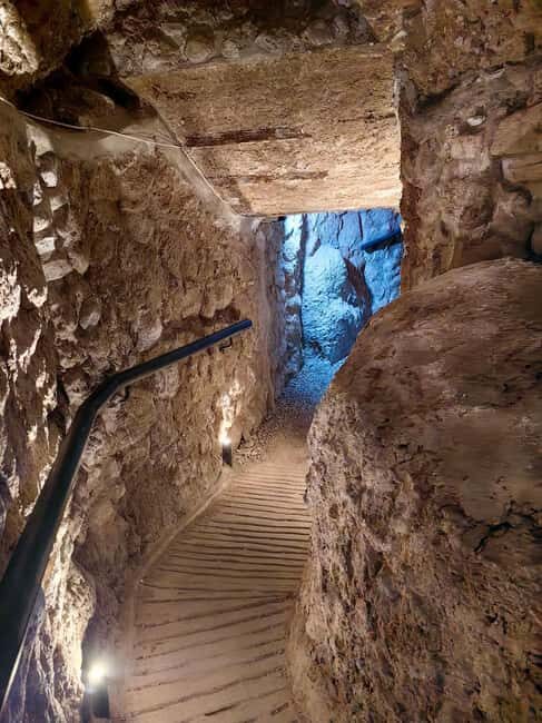 Puebla: Walking Tour Angels City Origins & Hidden Tunnels - Authenticity and Guest Feedback