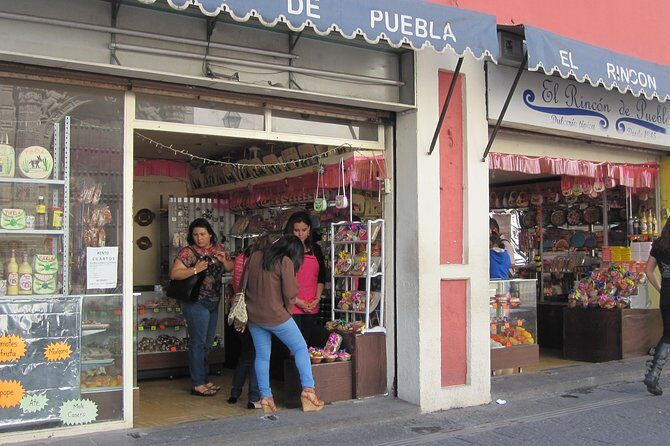 Puebla World Heritage Site: pedestrian route - Pasaje del Ayuntamiento and Puebla’s Municipal Palace