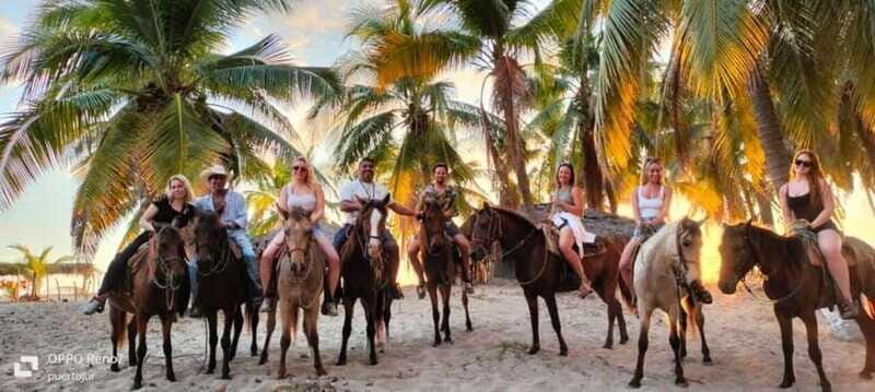 Puerto Escondido: Horseback Riding Along the Countryside - The Logistics