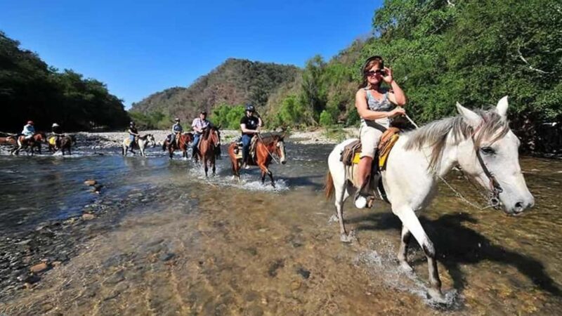 Puerto Escondido: Horseback riding to the Atotonilco hot springs. - A thorough look at the experience