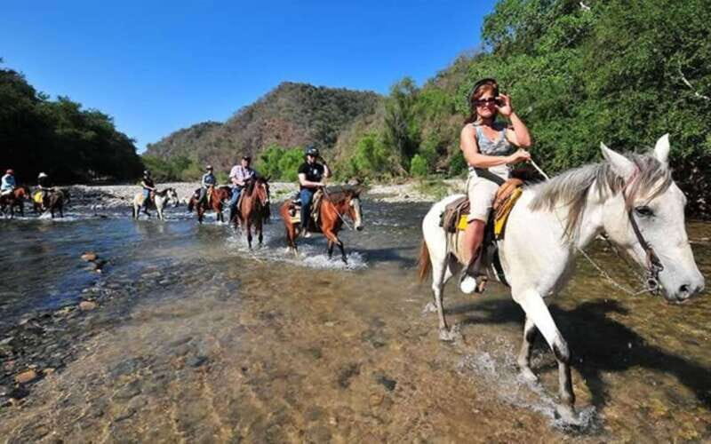 Puerto Escondido: Sunset Horse Back Riding Tour - Authenticity and Review Insights