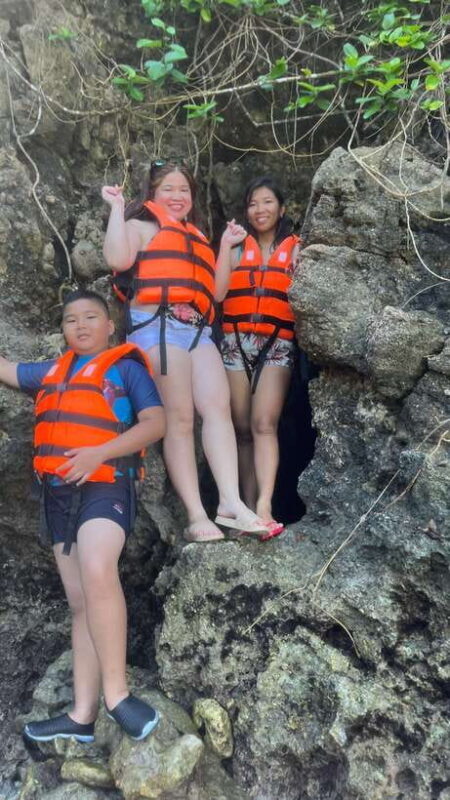Puerto Galera Mini Boracay - Is It Worth the Price?