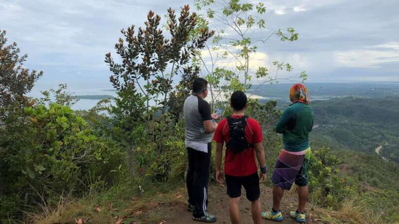 Puerto Princesa: Private Sunrise Trek at Mt. Magarwak - FAQs