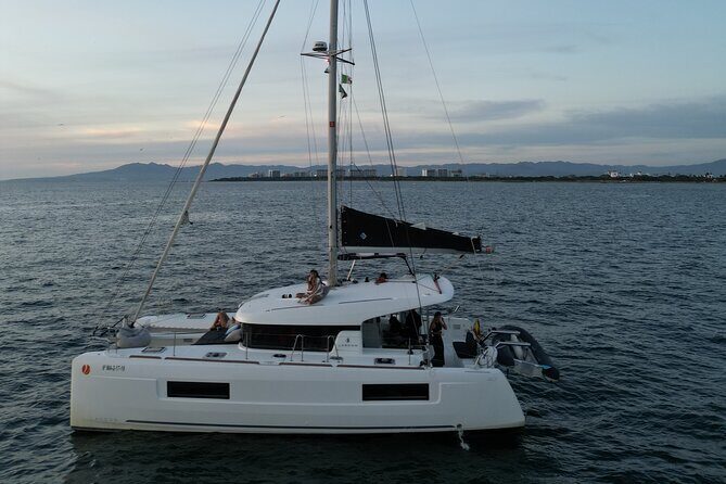 Puerto Vallarta: All Inclusive Coast & Fun 4hrs 40`Lagoon Ibiza - Culinary and Beverage Service
