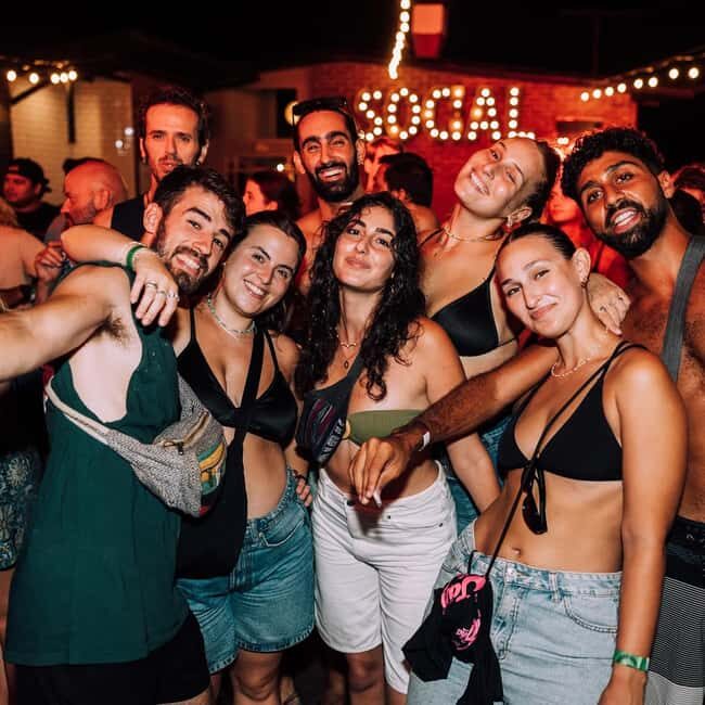 Puerto Vallarta: Guided Pub Crawl With Welcome Drinks - A Deeper Look at the Pub Crawl Experience