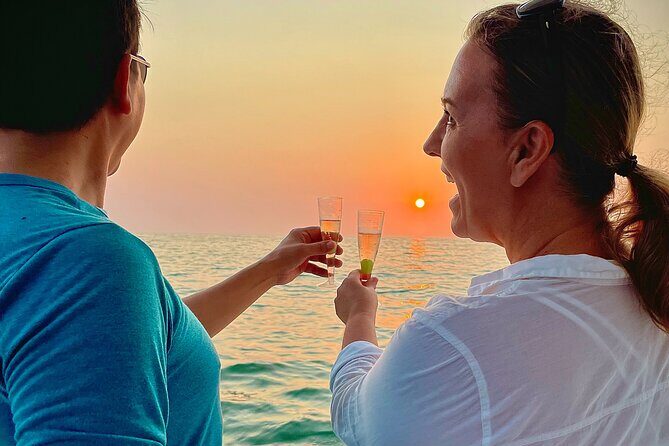 Puerto Vallarta: Luxury Yacht Sunset Cruise with open bar - Who Should Consider This Experience?