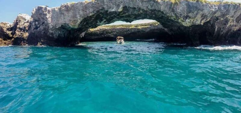 Puerto Vallarta: Marietas Island Adventure, Lunch & Open Bar - FAQ