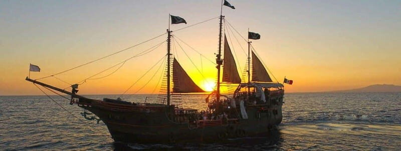Puerto Vallarta: Pirate Cruise With Dinner, Show, Open Bar - The Fireworks and Special Effects