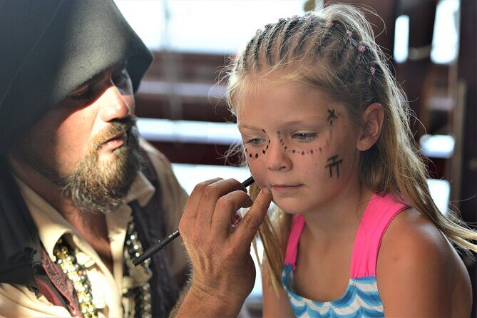 Puerto Vallarta Pirate Premium Sailing Cruise - Key Points