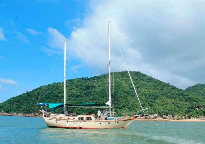 Puerto Vallarta: Private Sail Tour to Yelapa - An In-Depth Look at the Yelapa Private Sail Tour