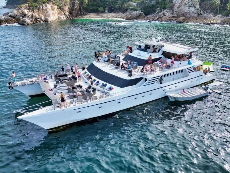 Puerto Vallarta: Yelapa Mega Yacht Cruise - Key Points