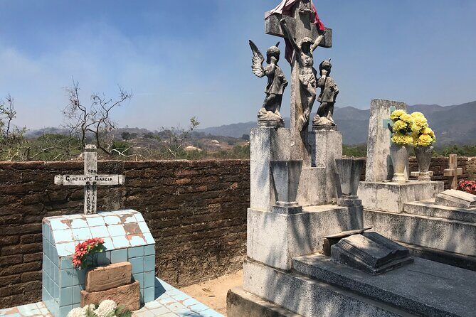 Puerto Vallarta's Historic Mexican Village Tour: El Tuito - Food and Lunch Options
