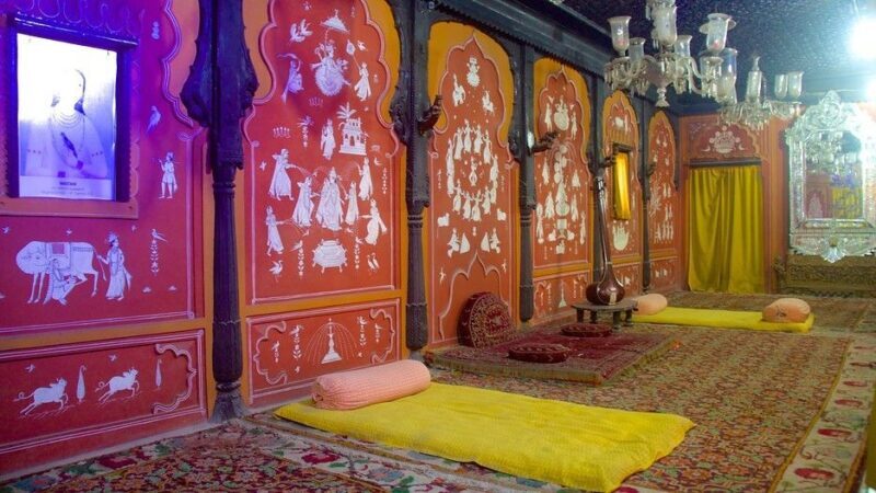 Pune's Full Day Private Tour Activities - Visiting Dagadusheth Halwai Ganapati Temple: A Religious and Cultural Hub