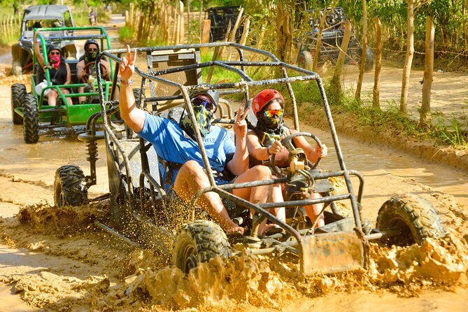 Punta Cana: 4 Hours Tour in Cueva Playa Horseback Riding - What the Tour Includes and How It Runs