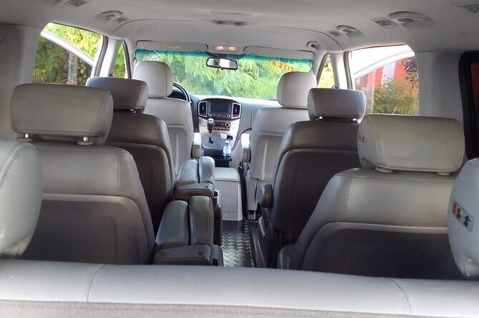 Punta Cana Airport PUJ Private Transfer to Hotels - The Experience on the Road