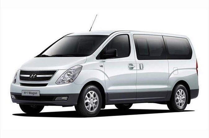 Punta Cana Airport to Uvero Alto Hotels > One Way - A Practical and Comfortable Choice for Airport Transfers