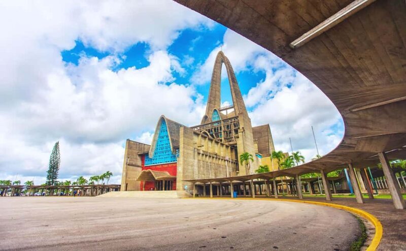 Punta Cana: Higuey City Tour - Visit the Basilica Cathedral - Exploring Higuey’s Vibrant Market