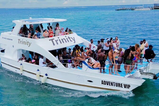 Punta Cana Hip Hop Party Boat with Open Bar *Adults Only - Introduction