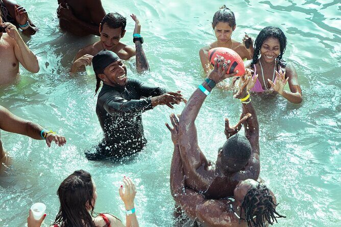 Punta Cana Hip Hop Party Boat with Open Bar *Adults Only - Who Should Consider This Tour?