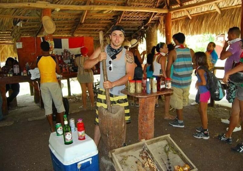 Punta Cana: Horseback riding on the beach with pickup - Key Points
