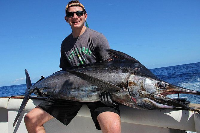 Punta Cana Private Fishing Charter boat Fortuna 42' - Key Points