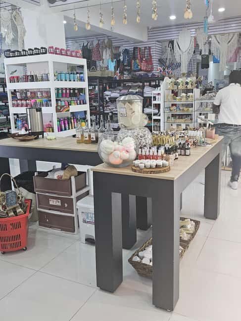 Punta Cana: Souvenir Shopping Tour with Traditional Tastings - An Overview of the Experience