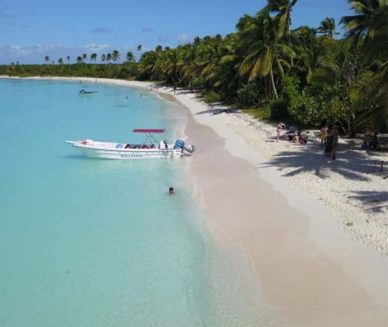 Punta Cana: Three Treasures of Saona - Palmilla, Pueblo & Canto de la playa - Key Points