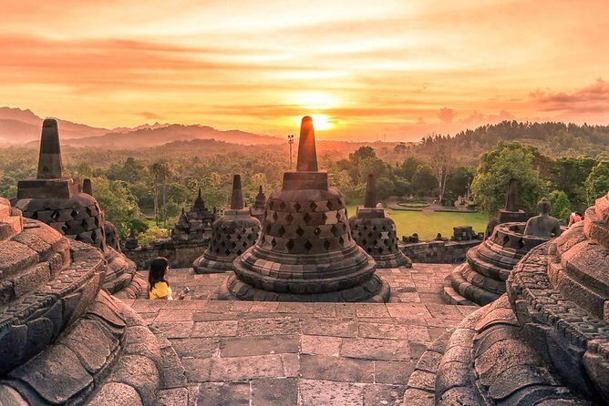 Punthuk Setumbu Sunrise, Borobudur Temple & Merapi Lava Tours - A Complete Guide to the Punthuk Setumbu Sunrise, Borobudur & Merapi Tour