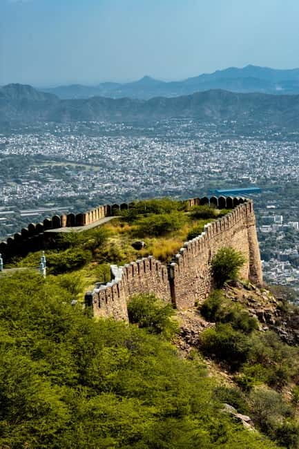Pushkar: Narwar Garh Fort Tour with Food Walk - Key Points
