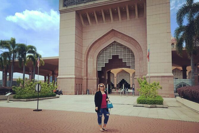 Putrajaya Tour From Kuala Lumpur - Frequently Asked Questions