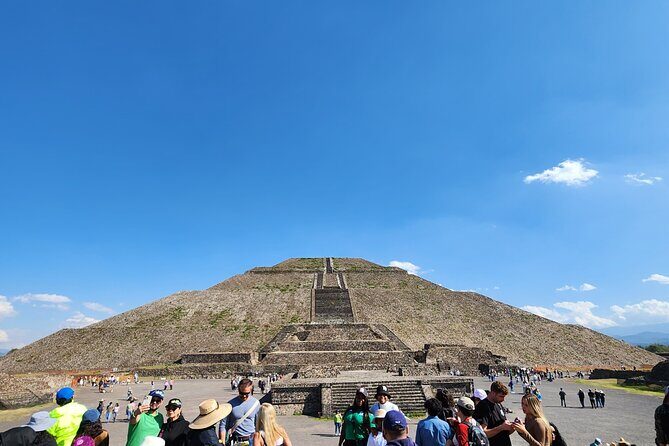 Pyramids and Basilica of Guadalupe Tour with Round Transport - An In-Depth Look at the Tour Experience