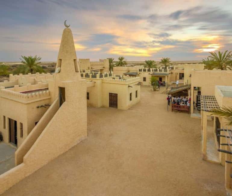 Qatar: Guided Tour of Zekreet, & Richard Serra Sculptures - Who Will Love This Tour?