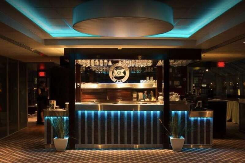 Québec City: Evening Cruise with Live DJ - An In-Depth Look at the Experience